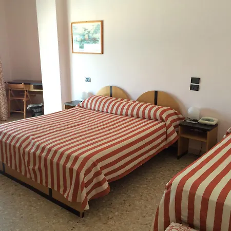 Marcelli Hotel 3*