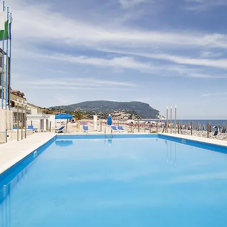 Marcelli Hotel 3*